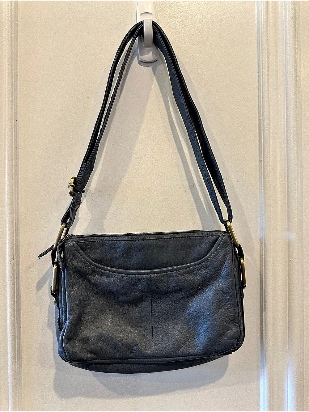 Great American Leatherworks Leather Shoulder Bag in Dusty Blue